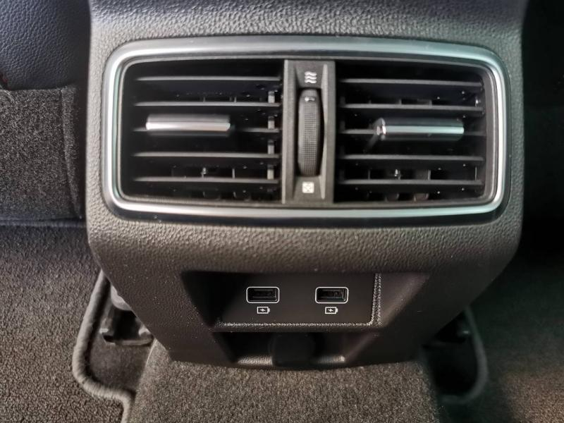 RENAULT Megane d’occasion à vendre à MARTIGUES chez AIX AUTOMOBILES (Photo 18)