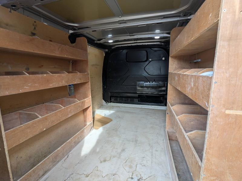 FORD Transit Custom Fg VUL d’occasion à vendre à MARTIGUES chez AIX AUTOMOBILES (Photo 6)
