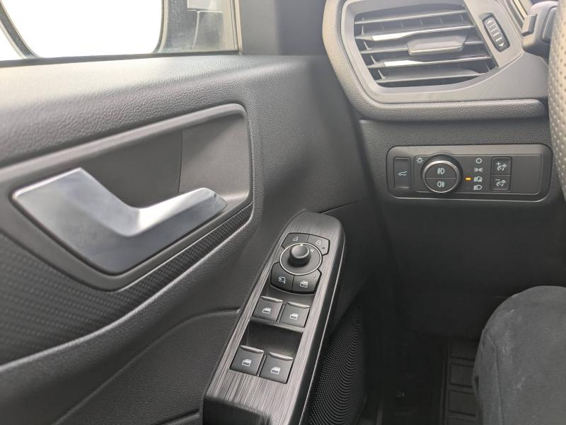 FORD Kuga d’occasion à vendre à MARTIGUES chez AIX AUTOMOBILES (Photo 13)