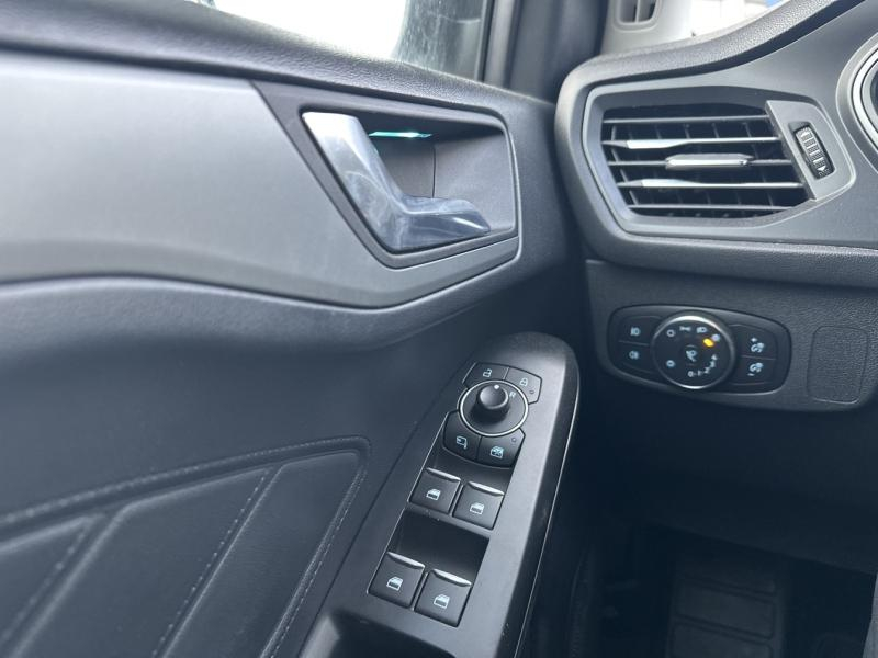 FORD Focus d’occasion à vendre à MARTIGUES chez AIX AUTOMOBILES (Photo 17)