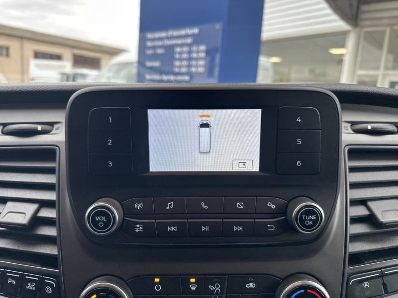 FORD Transit Custom Kombi d’occasion à vendre à MARTIGUES chez AIX AUTOMOBILES (Photo 13)