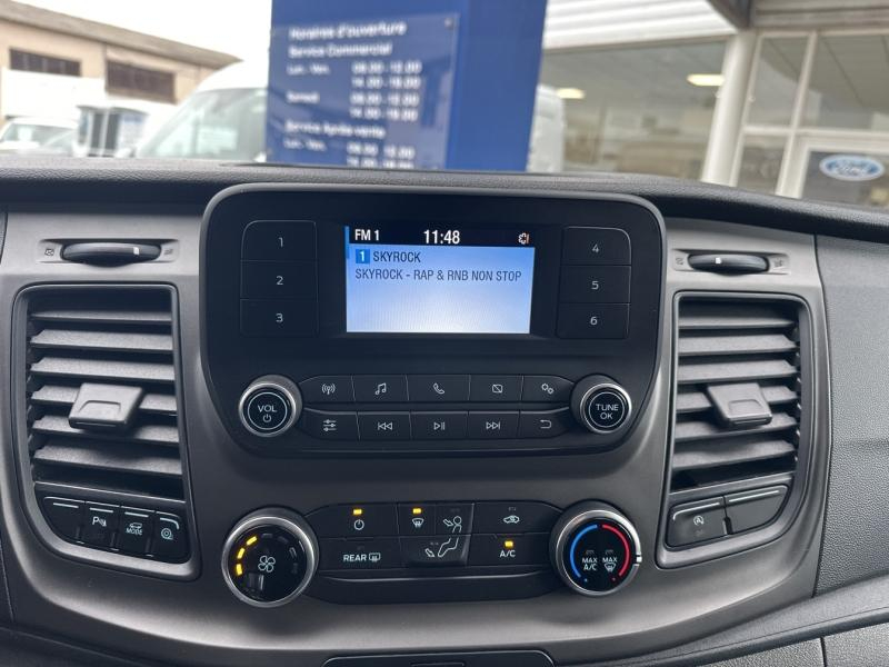 FORD Transit Custom Kombi d’occasion à vendre à MARTIGUES chez AIX AUTOMOBILES (Photo 14)