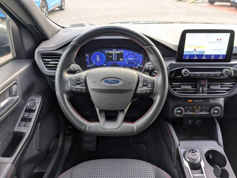 FORD Kuga d’occasion à vendre à MARTIGUES chez AIX AUTOMOBILES (Photo 8)