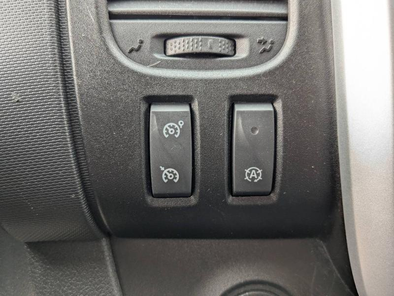 RENAULT Trafic Fg VUL d’occasion à vendre à MARTIGUES chez AIX AUTOMOBILES (Photo 9)