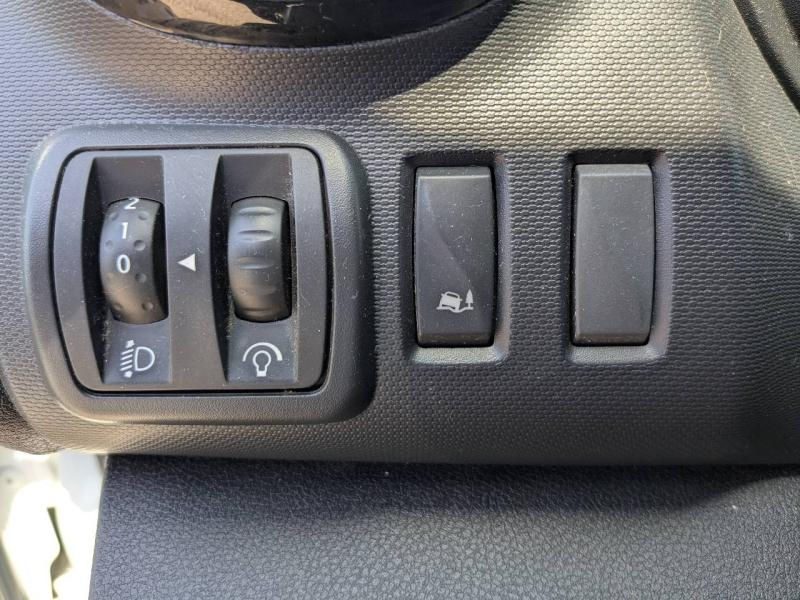 RENAULT Trafic Fg VUL d’occasion à vendre à MARTIGUES chez AIX AUTOMOBILES (Photo 10)