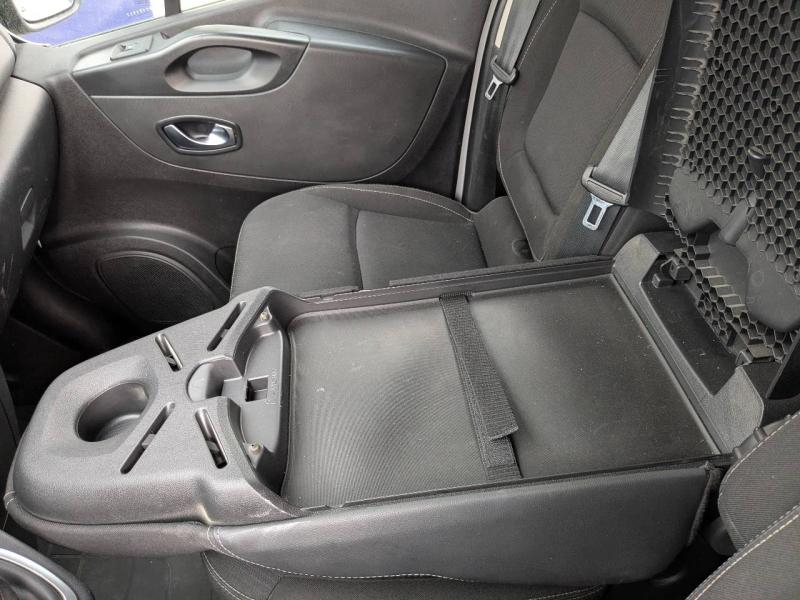 RENAULT Trafic Fg VUL d’occasion à vendre à MARTIGUES chez AIX AUTOMOBILES (Photo 4)