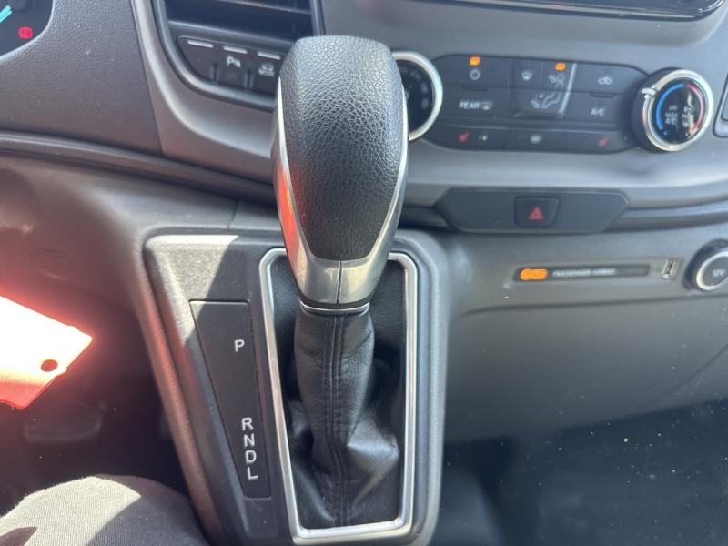 FORD Transit Custom Kombi d’occasion à vendre à MARTIGUES chez AIX AUTOMOBILES (Photo 15)